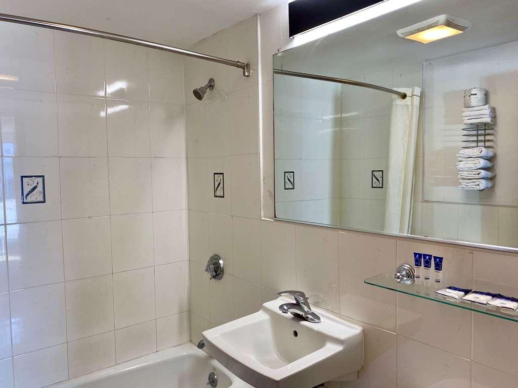 Americas Best Value Inn Hyannis Rom bilde