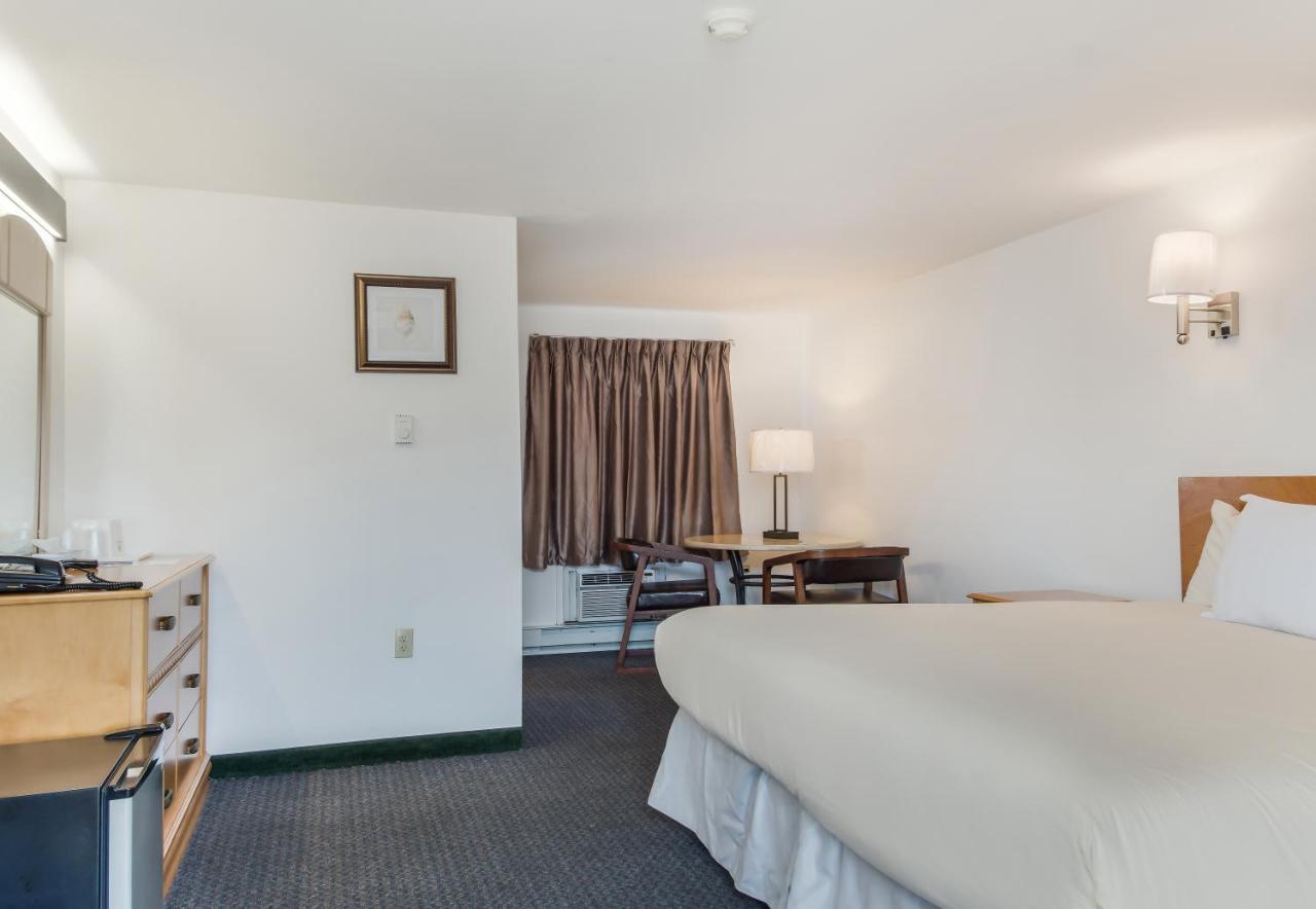 Americas Best Value Inn Hyannis Eksteriør bilde